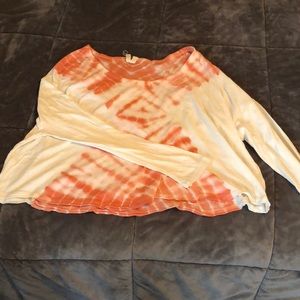 Flowy tie dye top